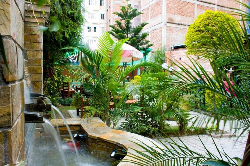 Hotel Florid Kathmandu Exterior photo